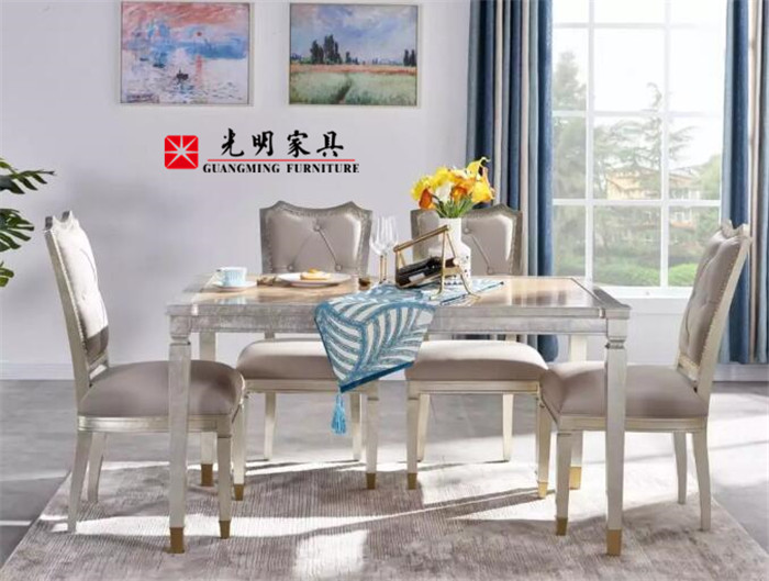怎么才能把優(yōu)質(zhì)實(shí)木家具保護(hù)的更好？
