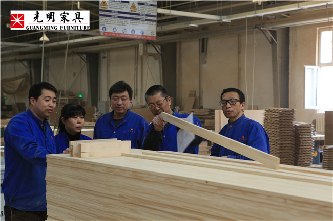 實(shí)木家具重在性價(jià)比高而不是價(jià)格高低！